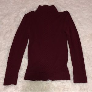 Cable knit sweater burgundy